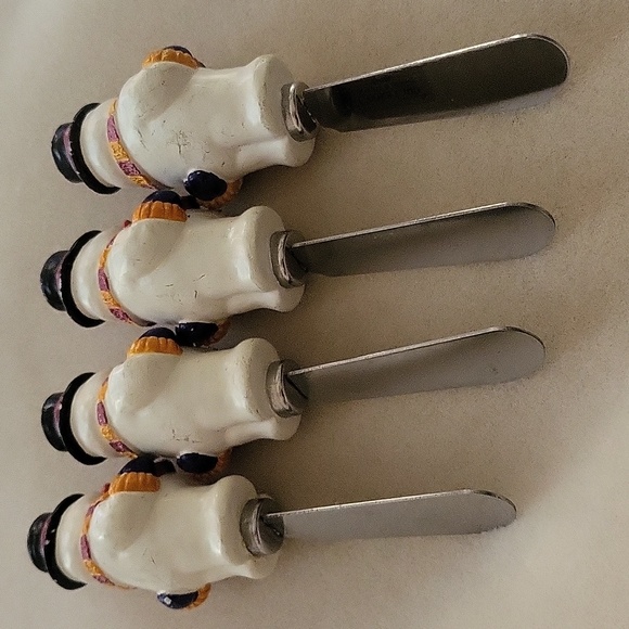 Christmas Snowmen Cooks Club Butter Knives - Picture 14 of 16